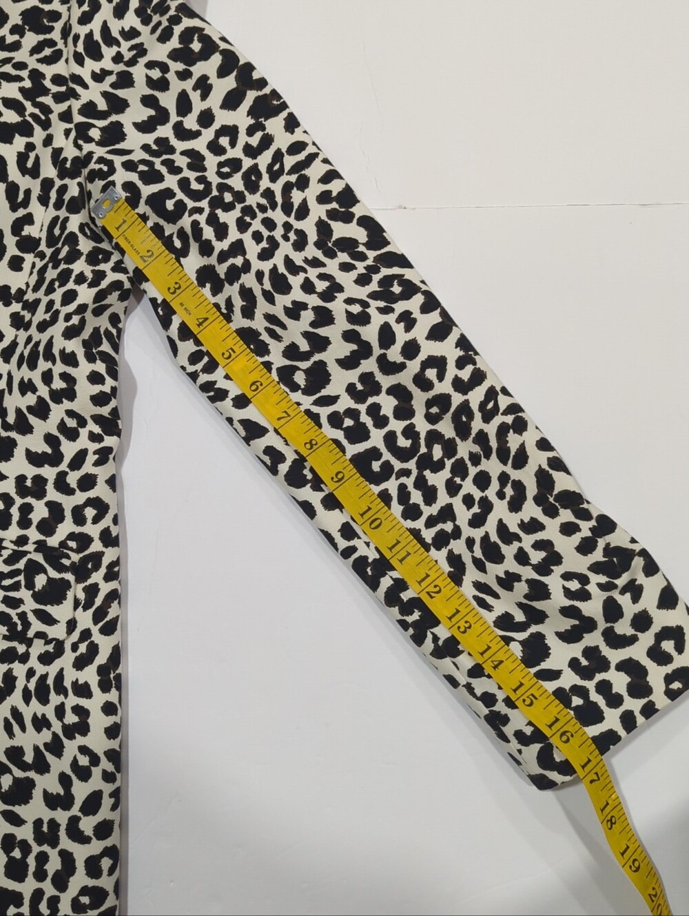 NWT Talbots Cream and White Leopard-Print Blazer Women's 12 Office Chic Animal - Picture 16 of 16